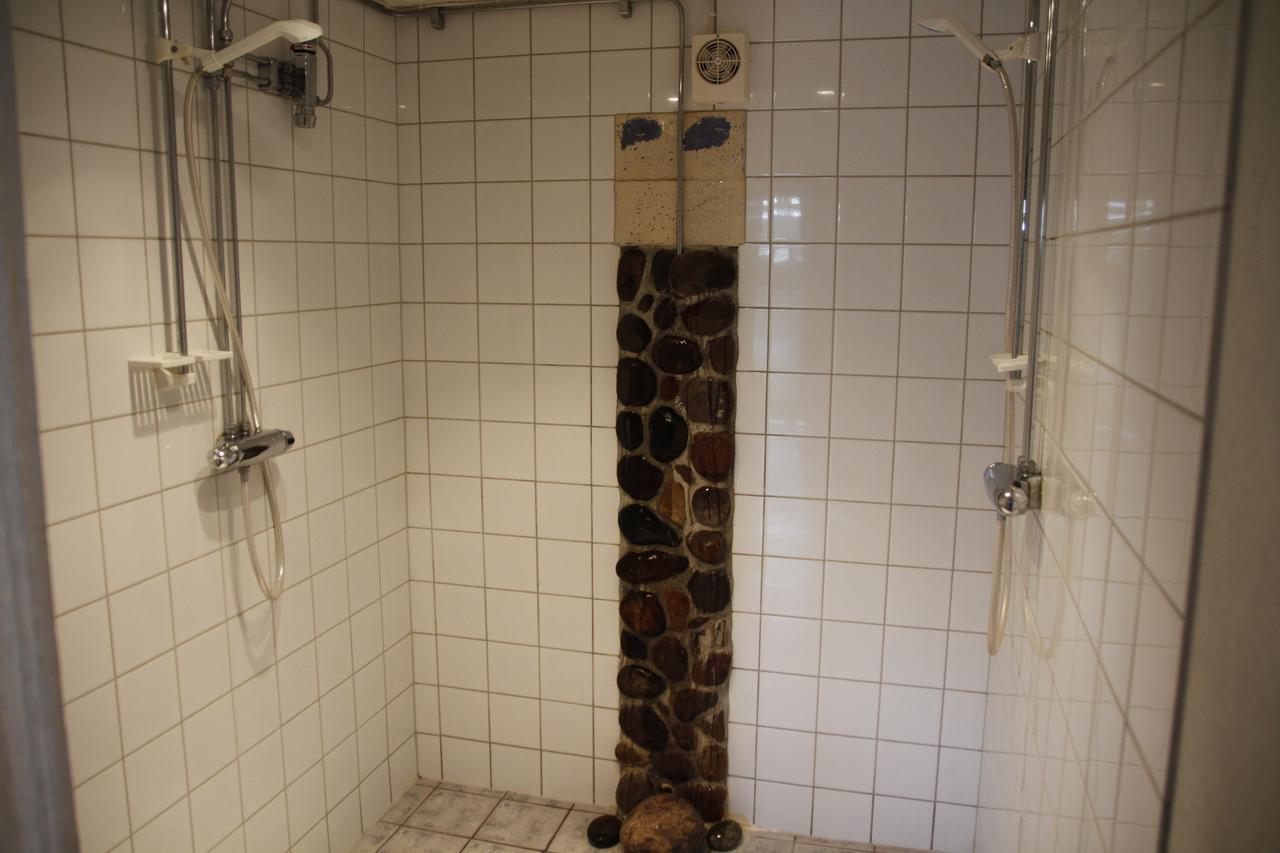Mora Vandrarhem Och Gaesthem Vinäs Exterior foto