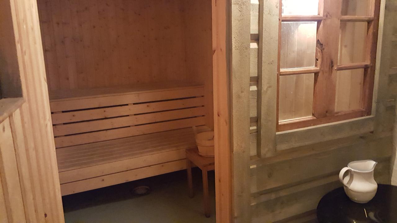 Mora Vandrarhem Och Gaesthem Vinäs Exterior foto