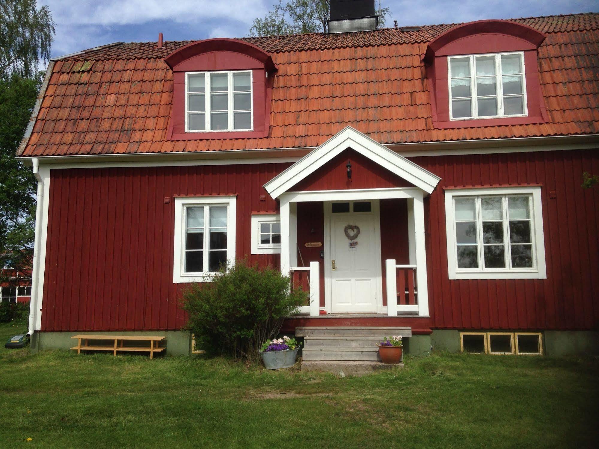 Mora Vandrarhem Och Gaesthem Vinäs Exterior foto