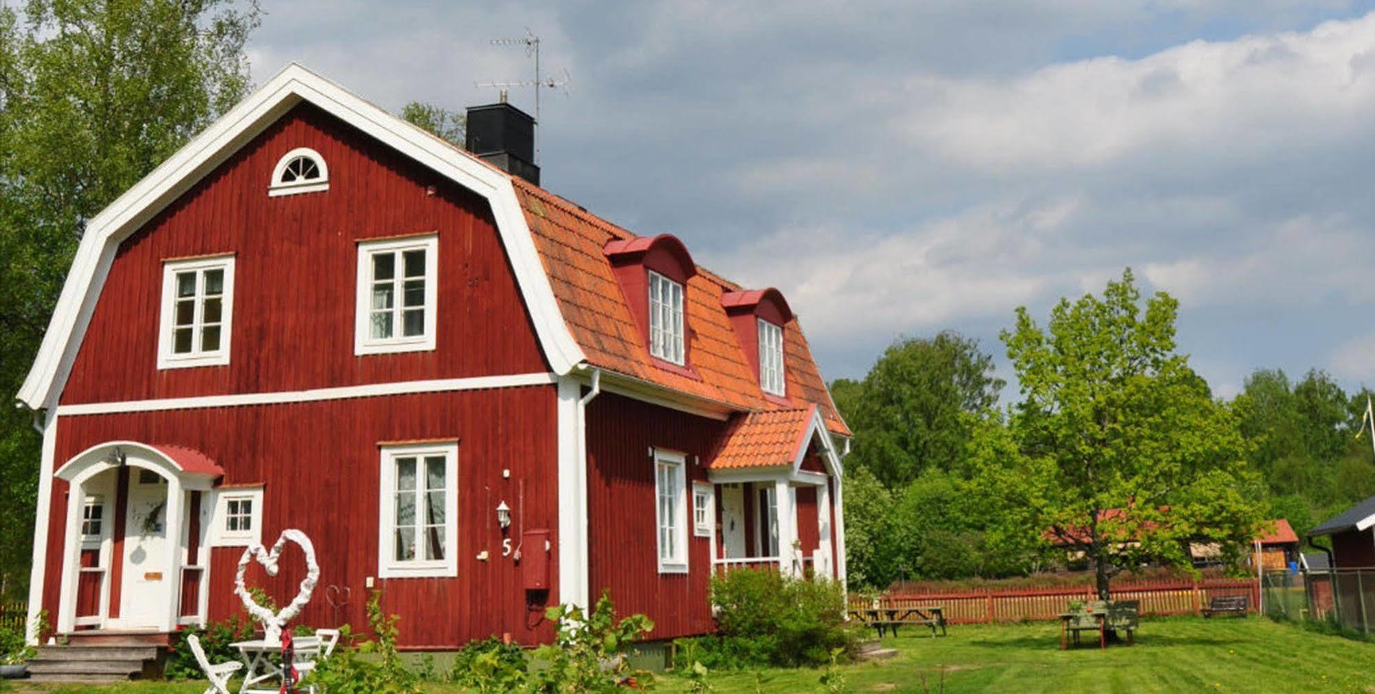 Mora Vandrarhem Och Gaesthem Vinäs Exterior foto